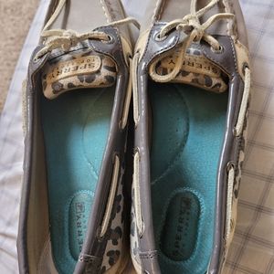 Sperry gray and tan leopard women's 7m docksiders